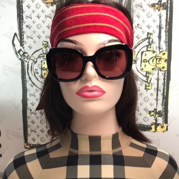 New Authentic Prada Black & Red Sunglasses – Modern Luxury Design PR16Y - Picture 4 of 14